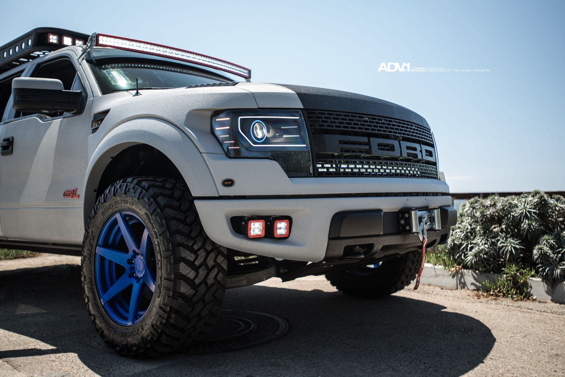 White Ford 150 SVT Raptor - ADV6 M.V2 Wheels | ADV.1 Wheels