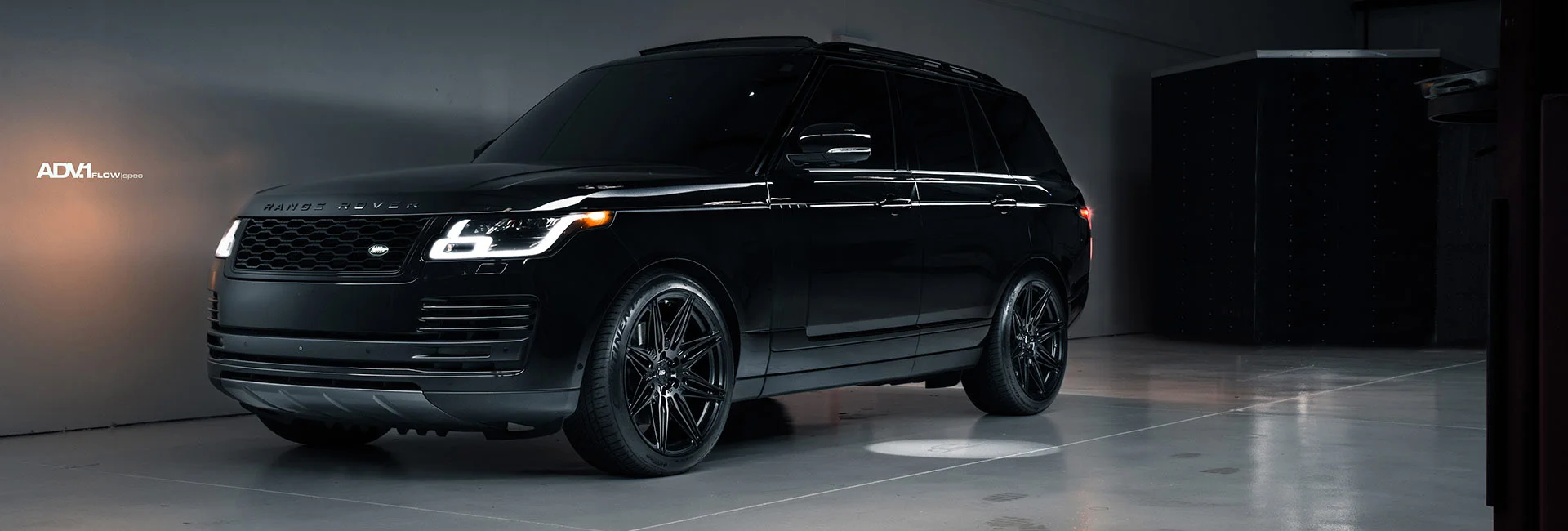 Range Rover Adv Black Range Rover Sport - ADV08 FLOWspec Wheels in… | ADV.1 Wheels