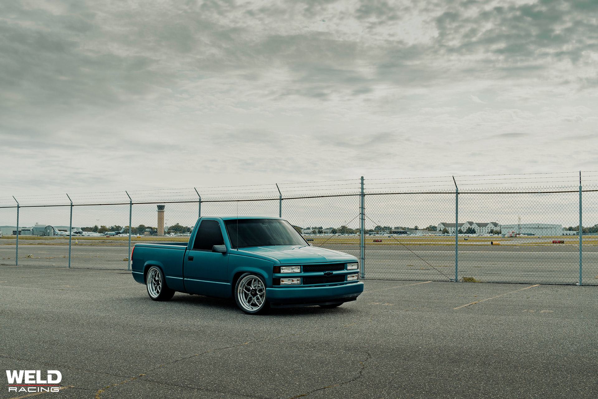 Obs Chevy Rims Chevrolet 1500 OBS - Laguna - Gloss Black Milled | WELD Racing Wheels
