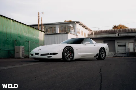 WEB WELD S71 Beadlock Alumastar White Chevrolet C5 Corvette 03