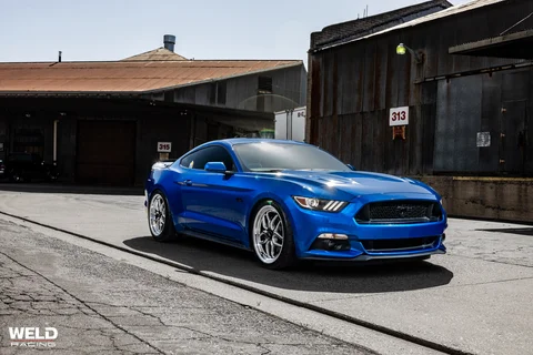 WELD Laguna Blue Ford Mustang Gloss Black Milled 01