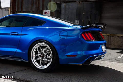WELD Laguna Blue Ford Mustang Gloss Black Milled 06