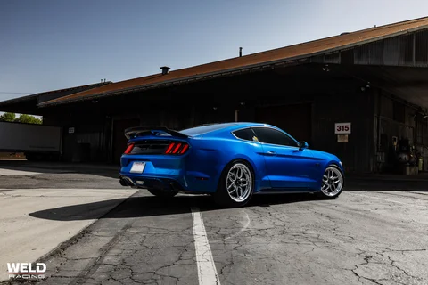 WELD Laguna Blue Ford Mustang Gloss Black Milled 10
