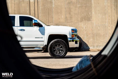 WELD Off Road Ledge8 White Chevrolet Silverado 2500 HD Satin Gunmetal 06