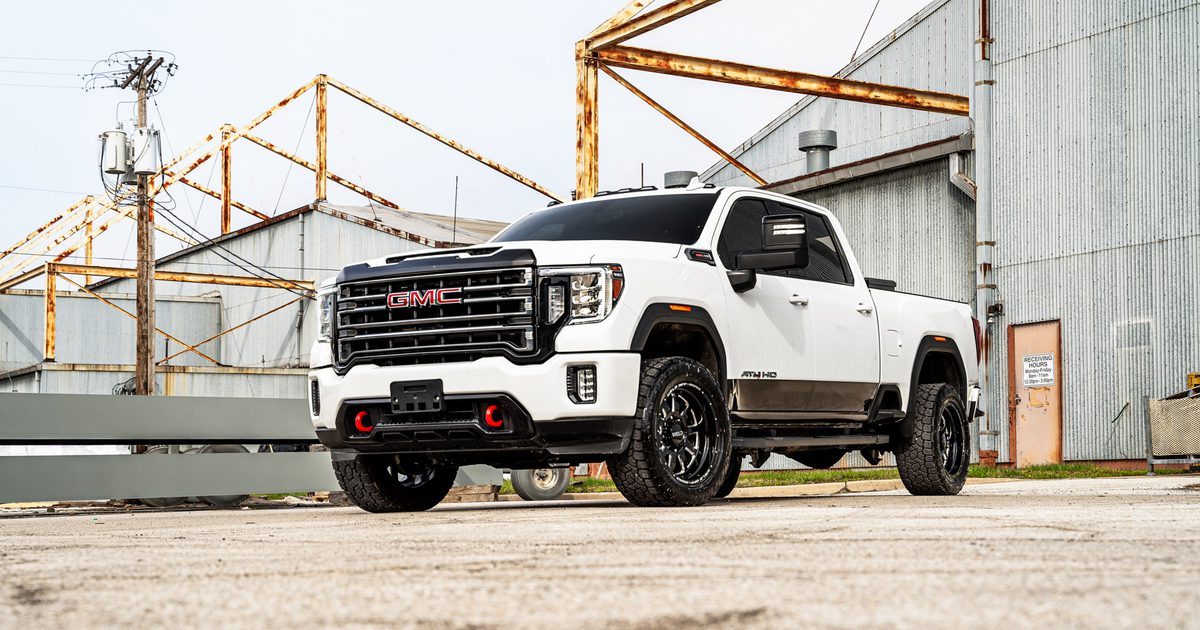 At4hd GMC Sierra AT4 HD - Stealth - Gloss Black Milled | WELD Racing Wheels