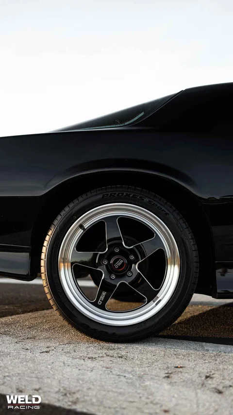 WELD Ventura Black Chevrolet Camaro Gloss Black Milled 09