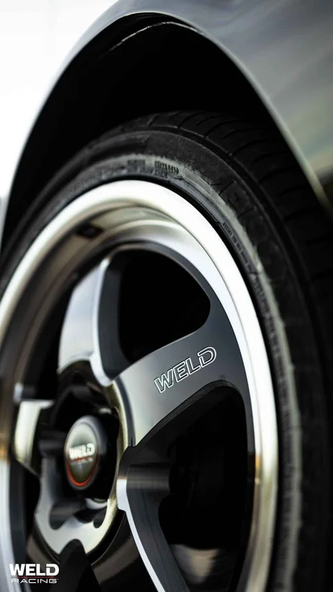 WELD Ventura Black Chevrolet Camaro Gloss Black Milled 17