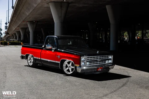 WELD Ventura Red Black Chevrolet C10 Silver 06