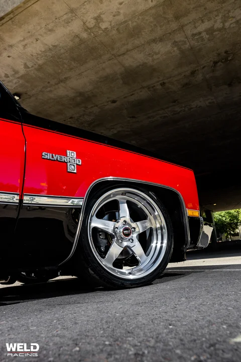 WELD Ventura Red Black Chevrolet C10 Silver 10