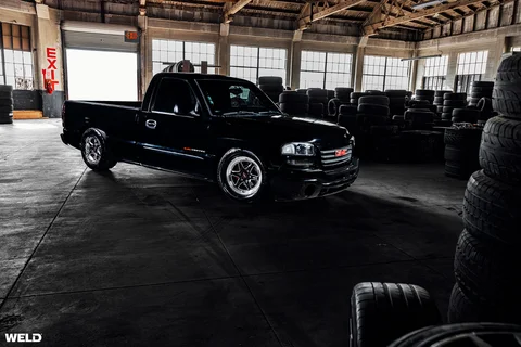 Black gmc sierra lowered drag racing wheels weld beadlock ventura 6 lug truck rims b