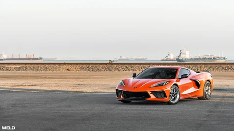 Orange c8 corvette drag racing wheels weld laguna beadlock performance l