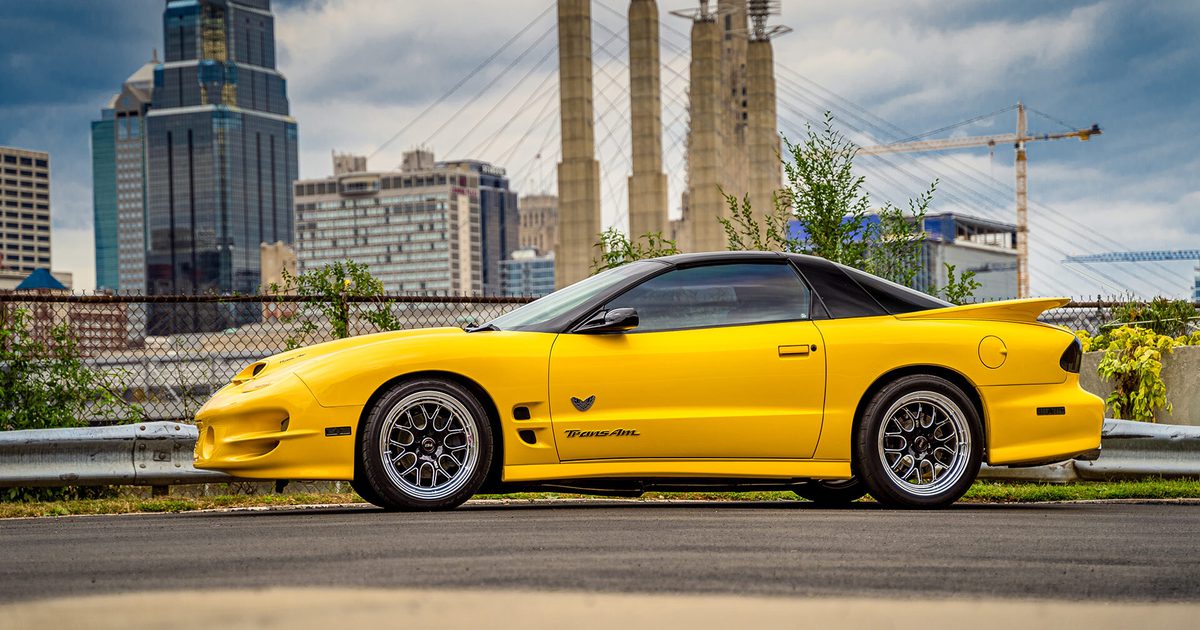 Trans Am Rally Rims Pontiac Trans Am - WELD S77 - Gloss Black Milled | WELD Racing Wheels